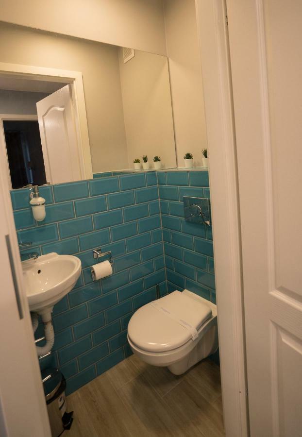 Apartament Hotel Grzybowska 9 Варшава Екстериор снимка