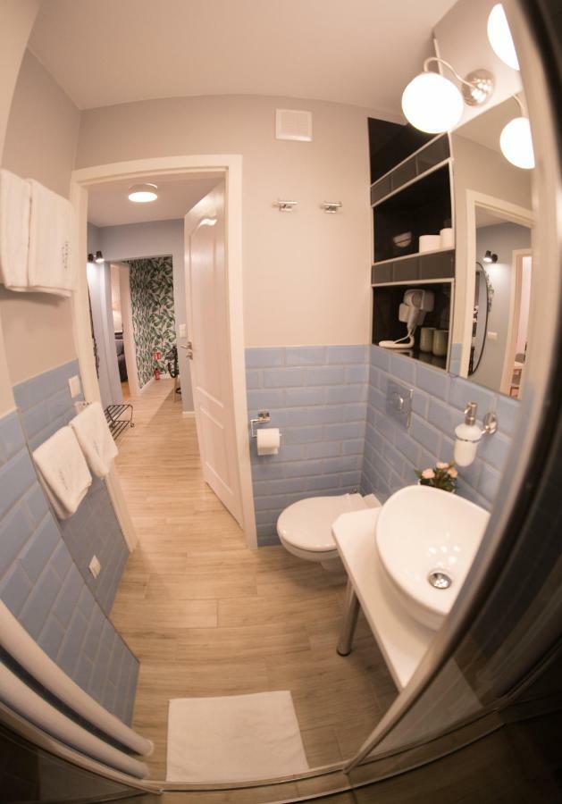 Apartament Hotel Grzybowska 9 Варшава Екстериор снимка